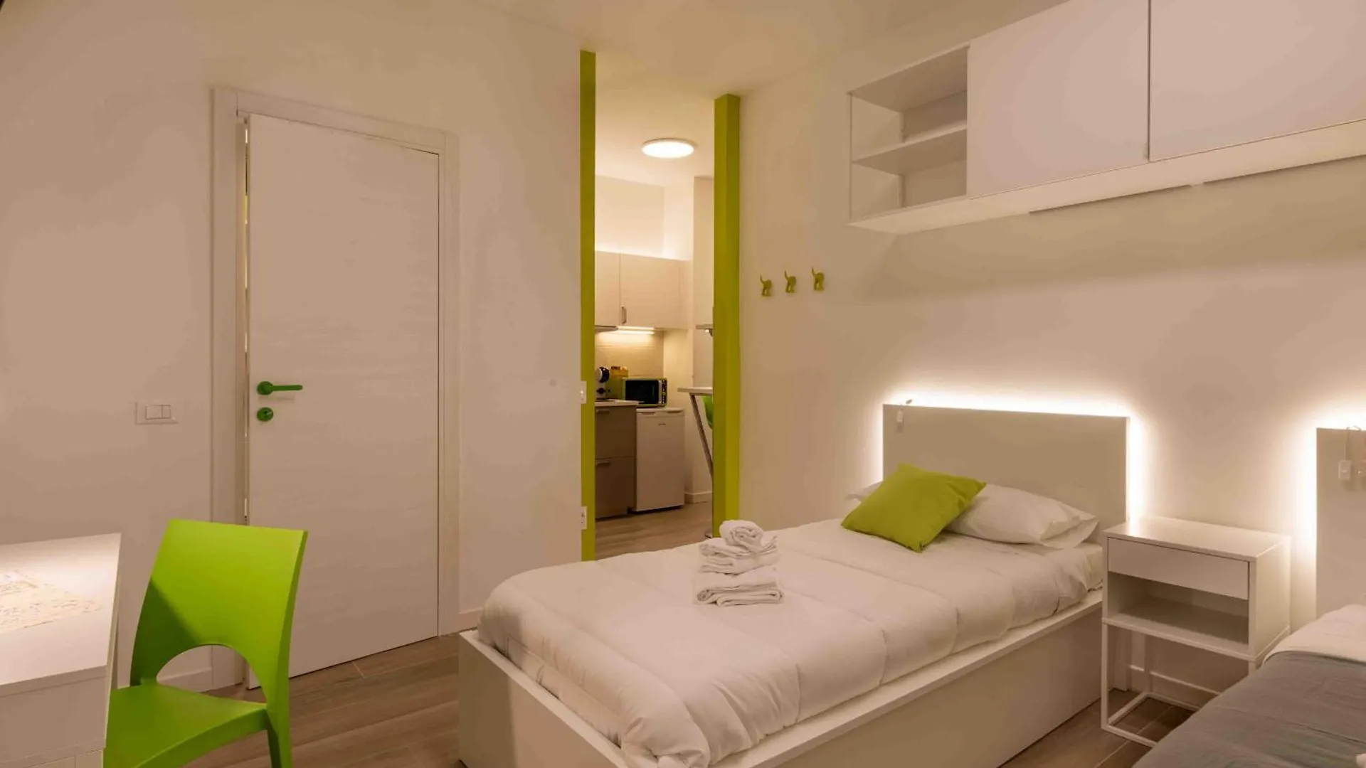 Locami Bi-Apartments Padova