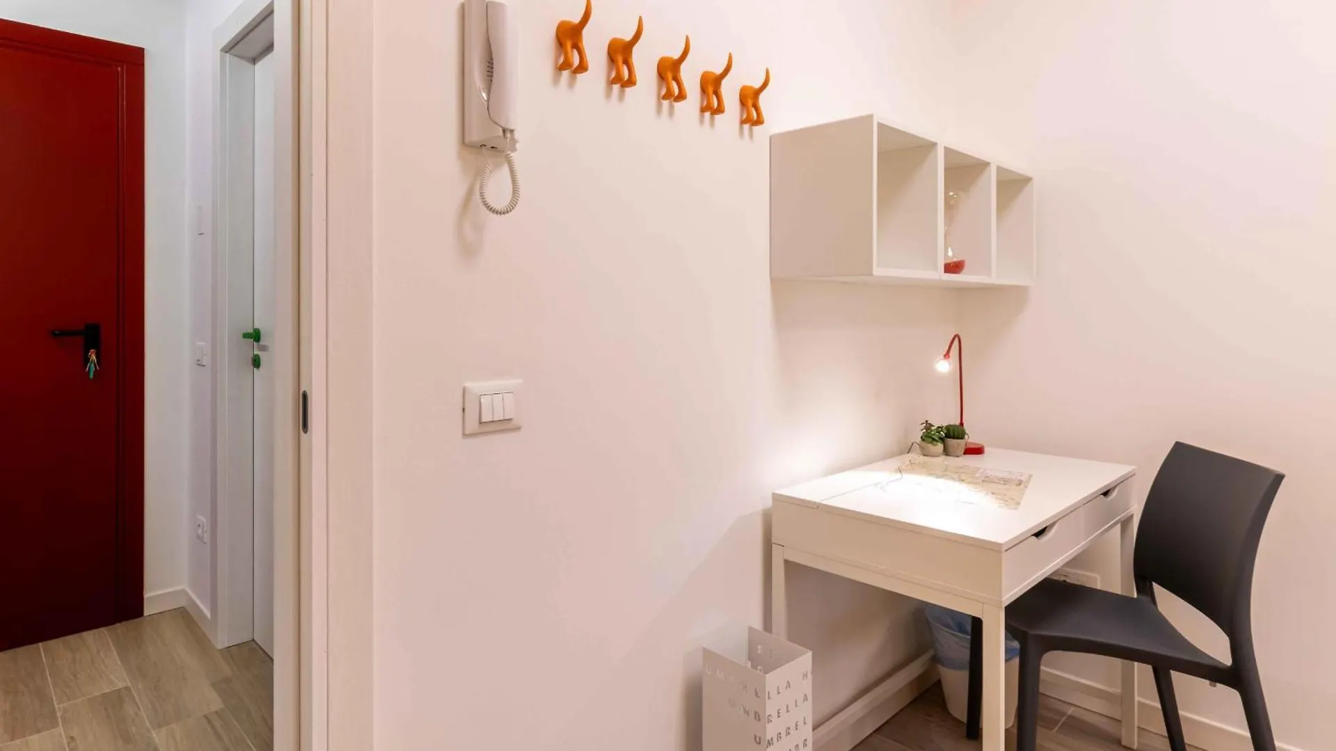 Locami Bi-Apartments Padova Italia